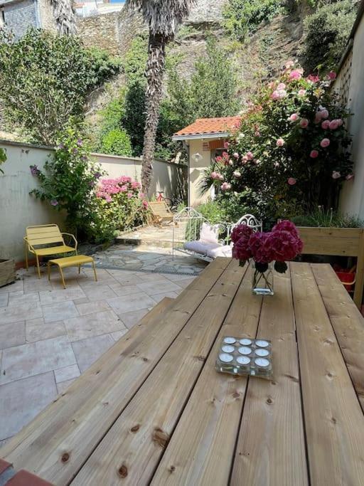 Port De Pornic. Vue Mer. Sea View. 4 Rooms. Villa *