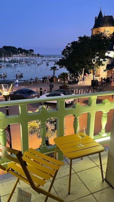 Villa Port De Pornic. Vue Mer. Sea View. 4 Rooms. *